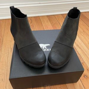 Sorel Joan of Arctic Wedge II Chelsea Booties